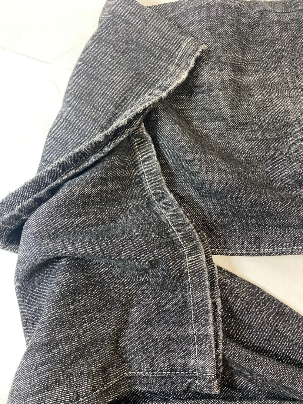 Signum Classic Straight Men’s Jeans In A Dark Wash 40x32 Red Accents